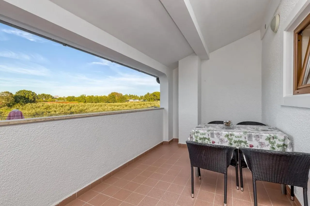 Apartment Lucijan Porec
